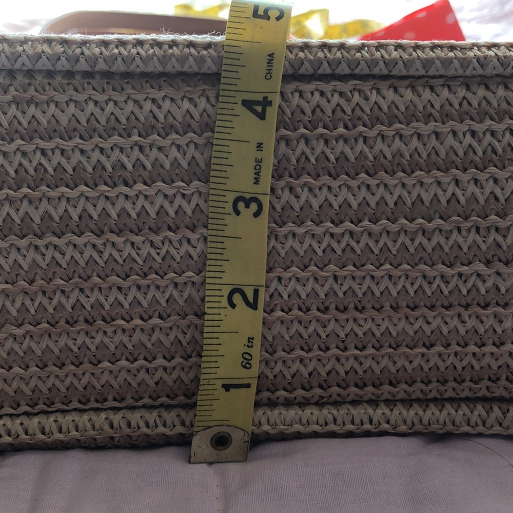 NWT Rampage Tote - Picture 8 of 9